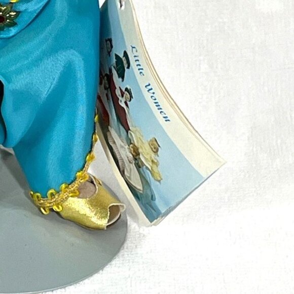 Madame Alexander restrung 8" Thailand doll with stand. - Picture 5 of 6